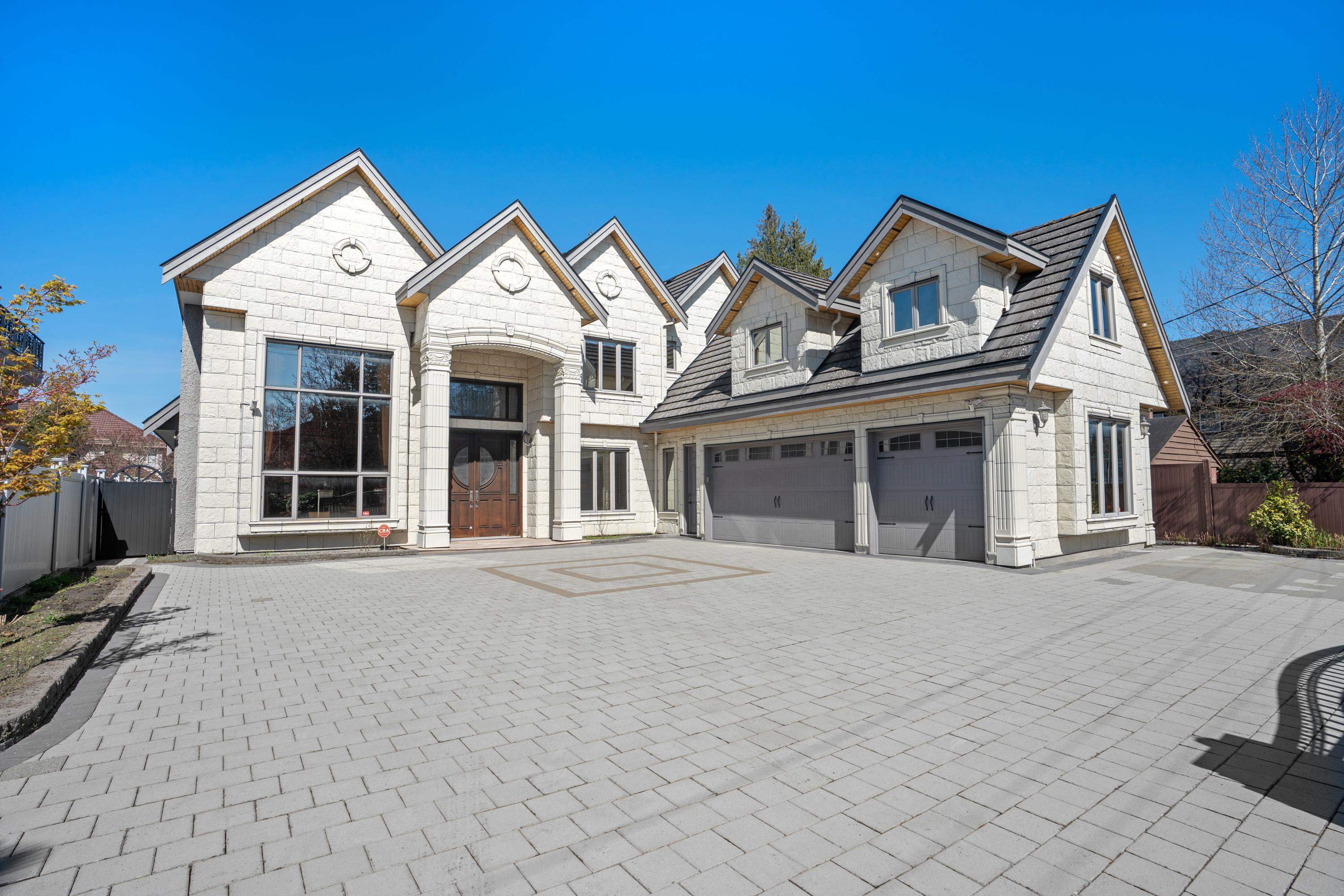8651 Williams Road, Richmond, BC, V7A 1G7