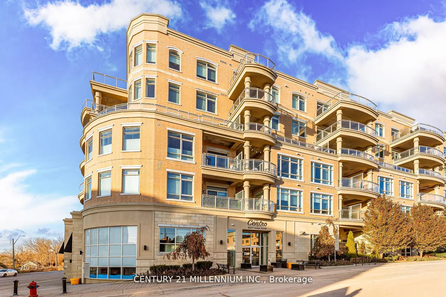15277 Yonge Street 419
