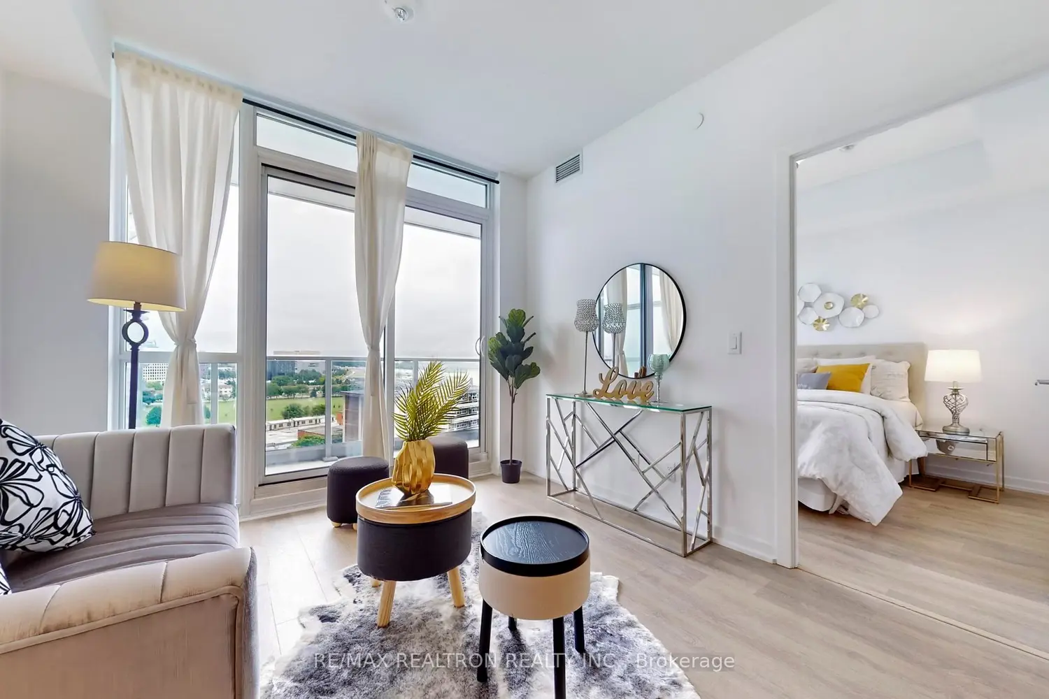 36 Forest Manor Road 1102