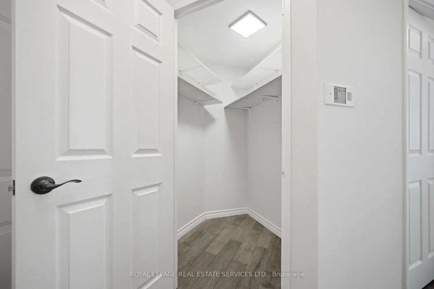 250 Webb Drive 1605