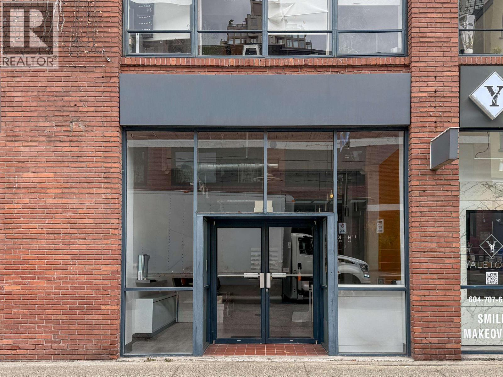 1006 Mainland Street, Vancouver, BC, V6B2T4