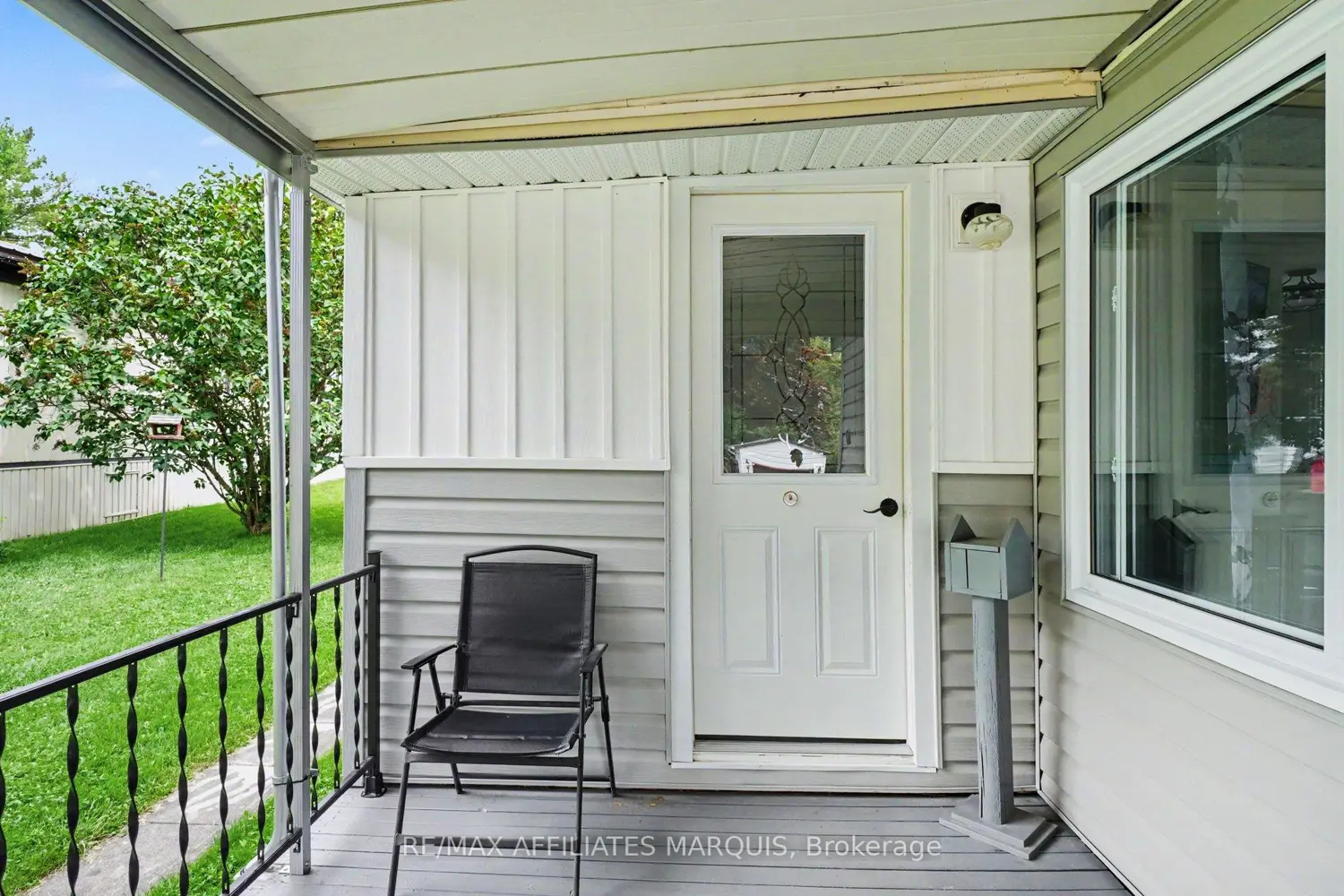 10 Saddle Avenue photo 3