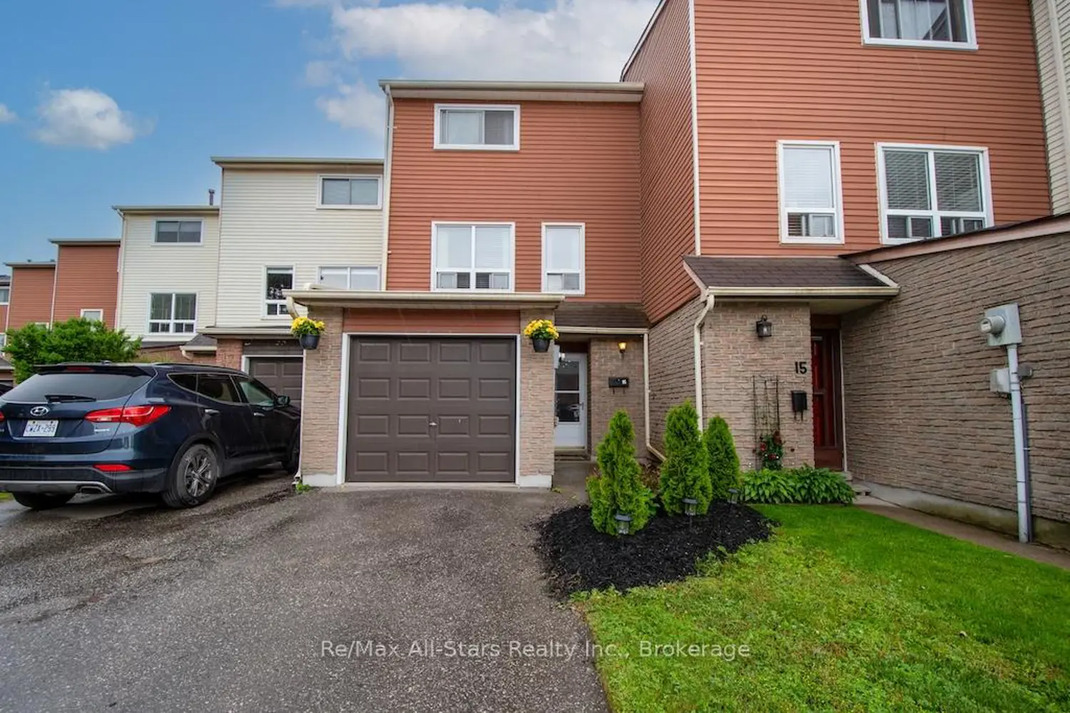 72 Martin Road 16
