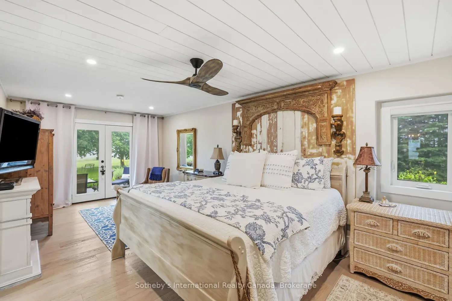9263 91 County Road photo 5