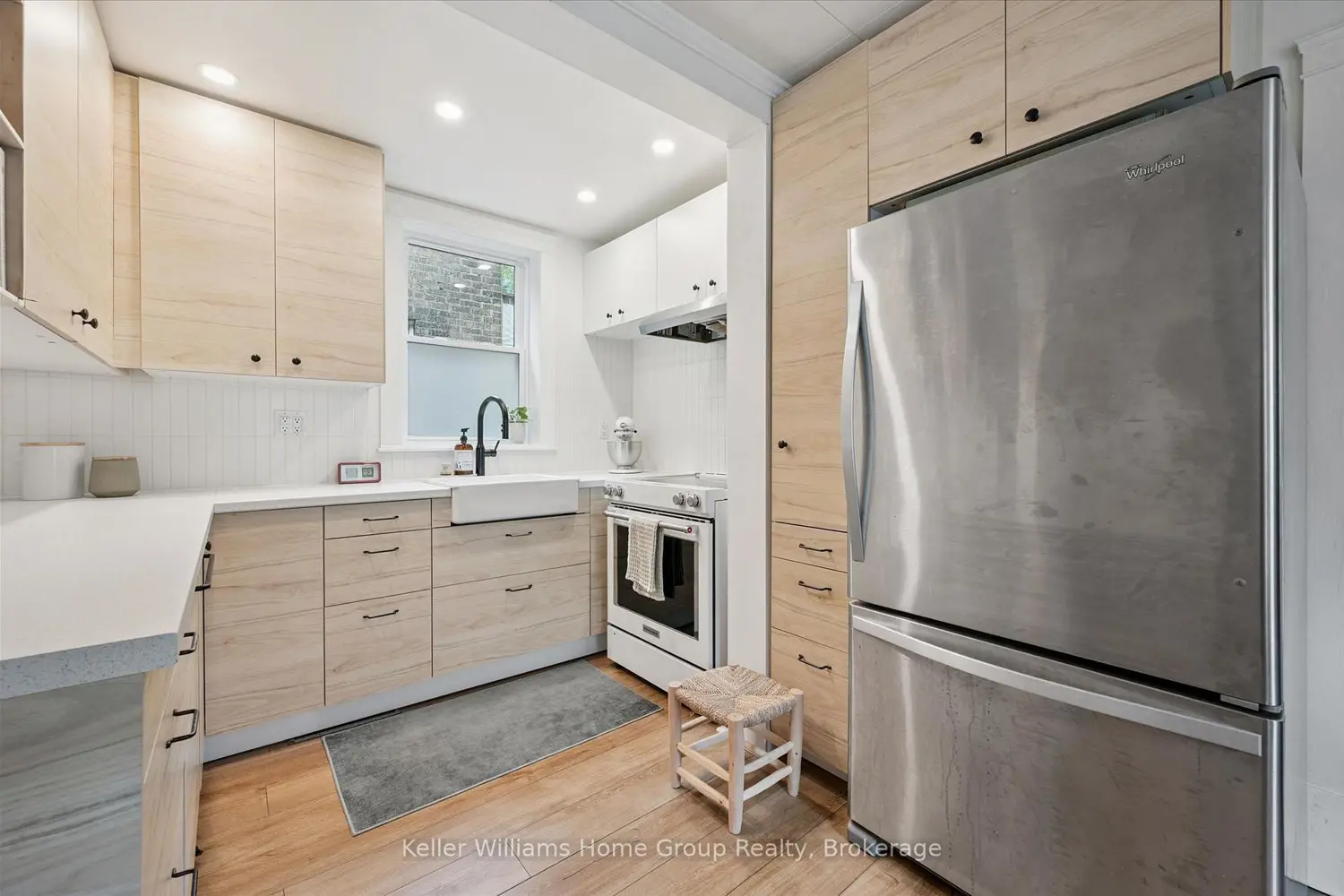 149 London Road photo 2
