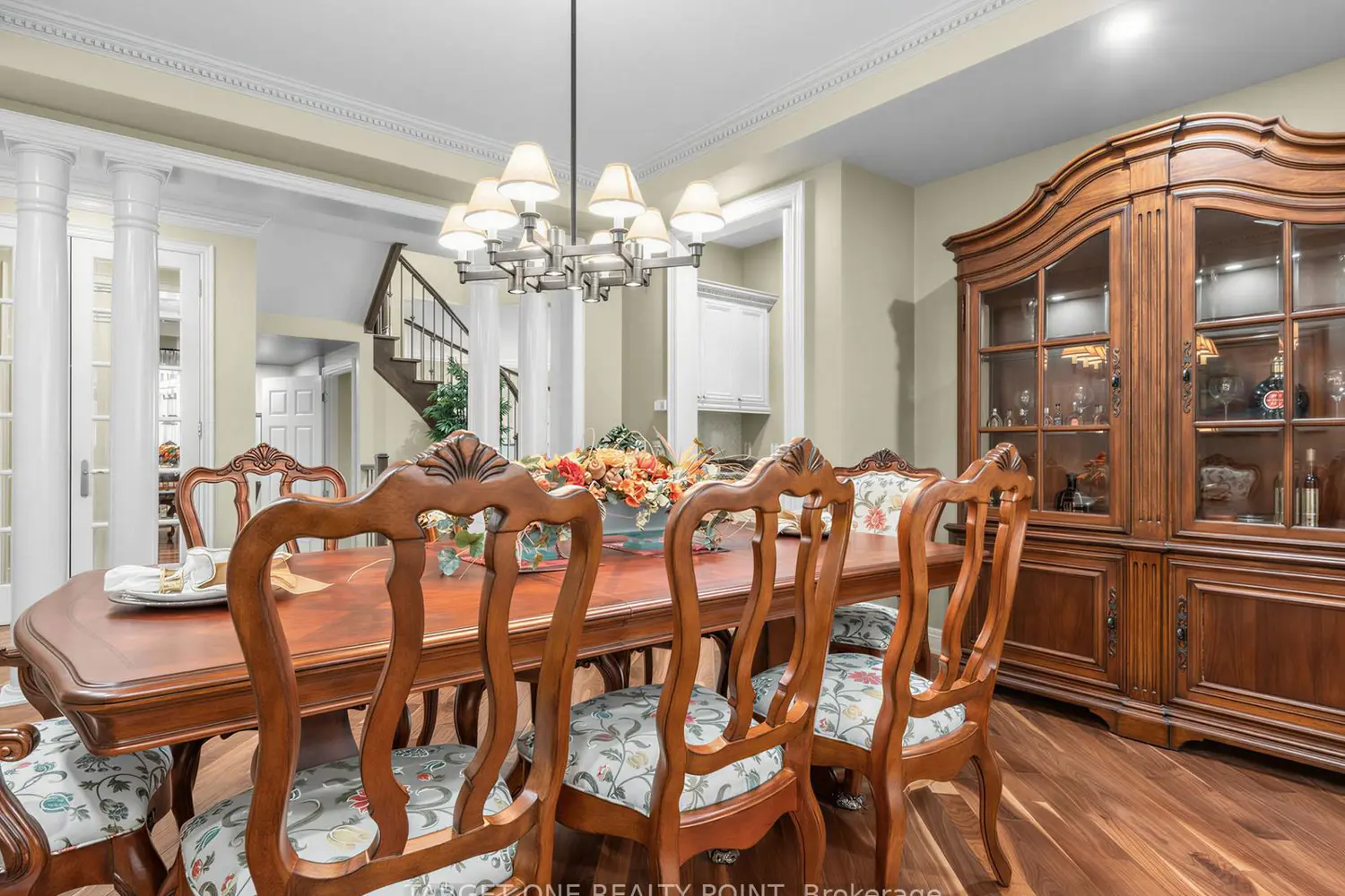 20 Ormsby Court photo 5