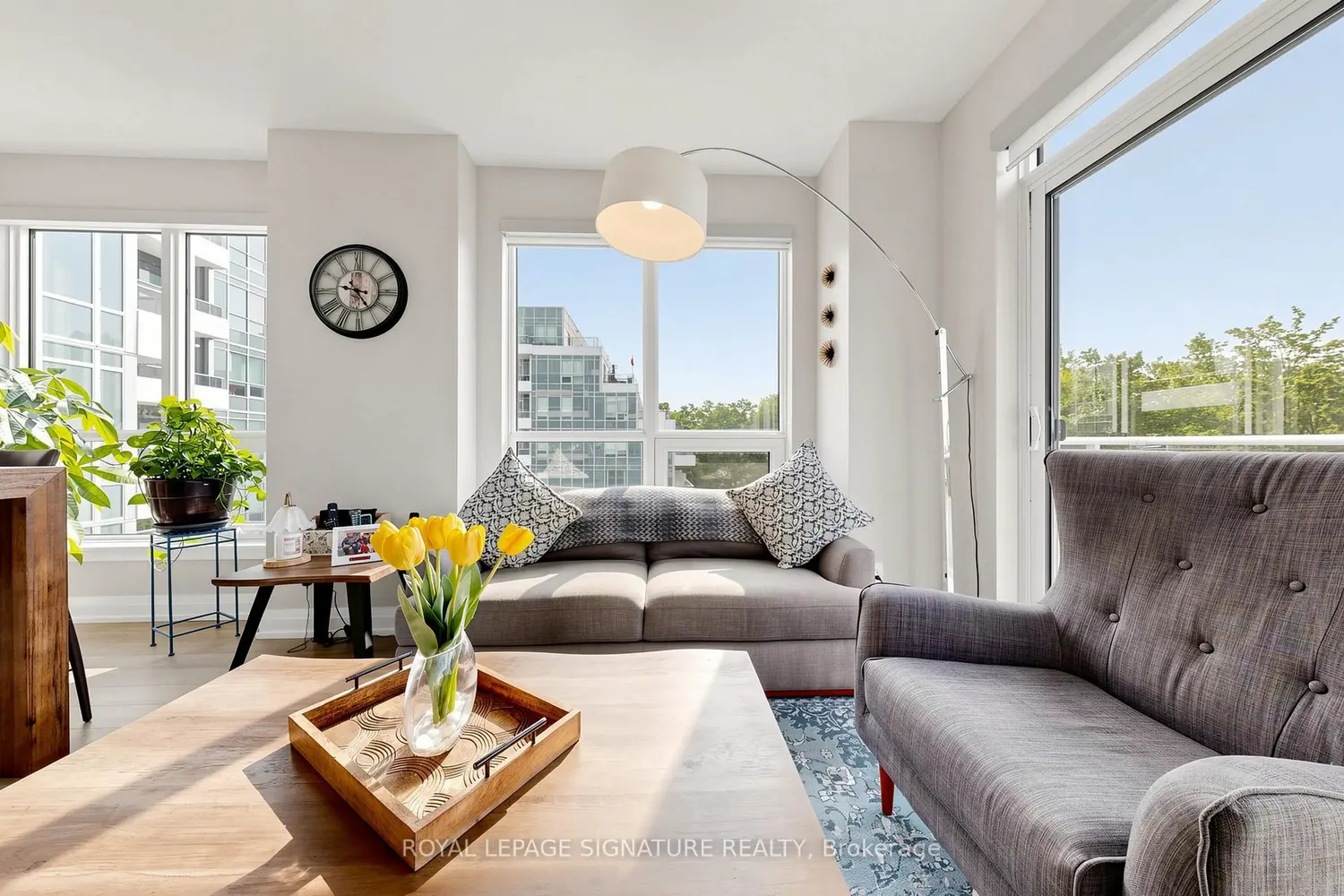 3121 Sheppard Avenue 503 photo 2