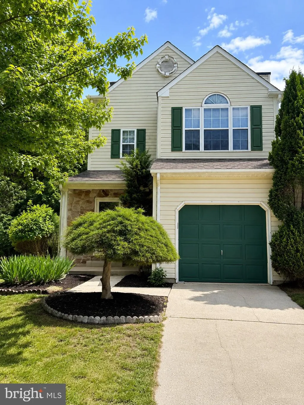 922 Glackens Lane, Wilmington, DE 19808