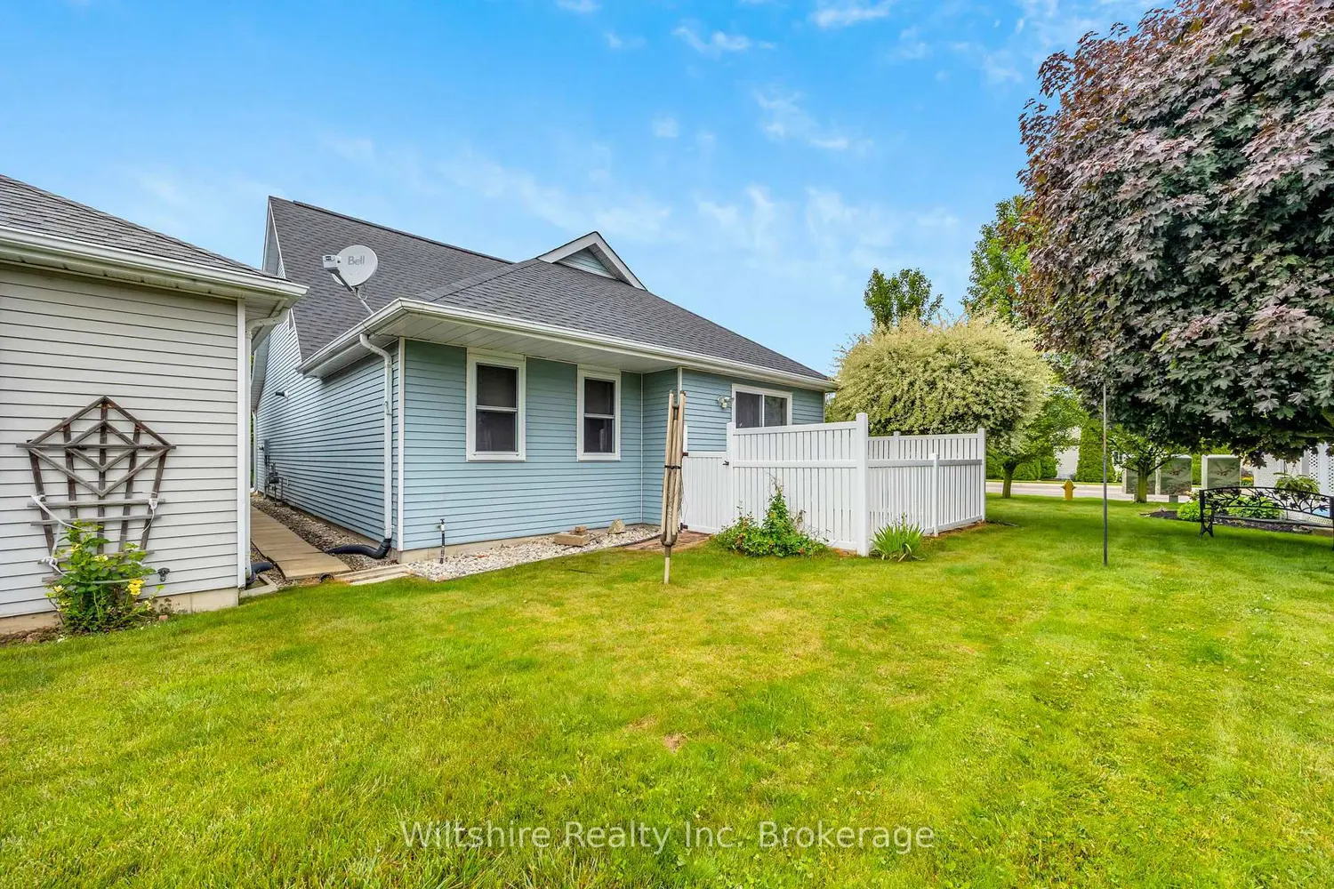 48 Sinclair Drive photo 5