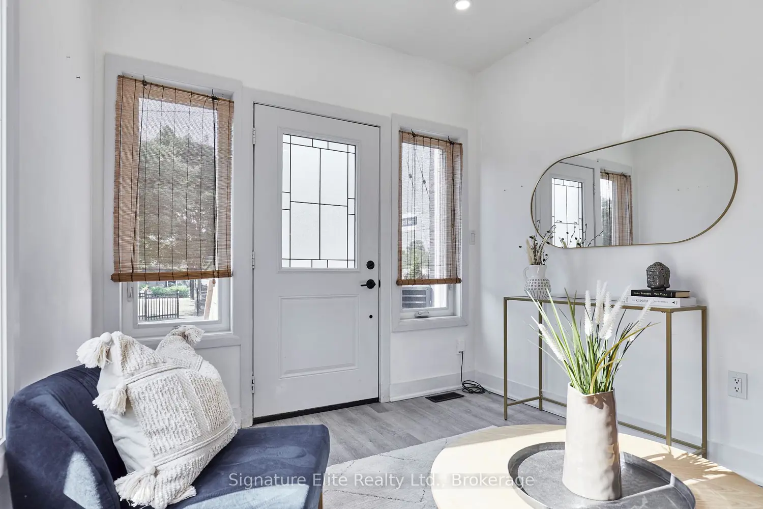 154 Mulock Avenue photo 4