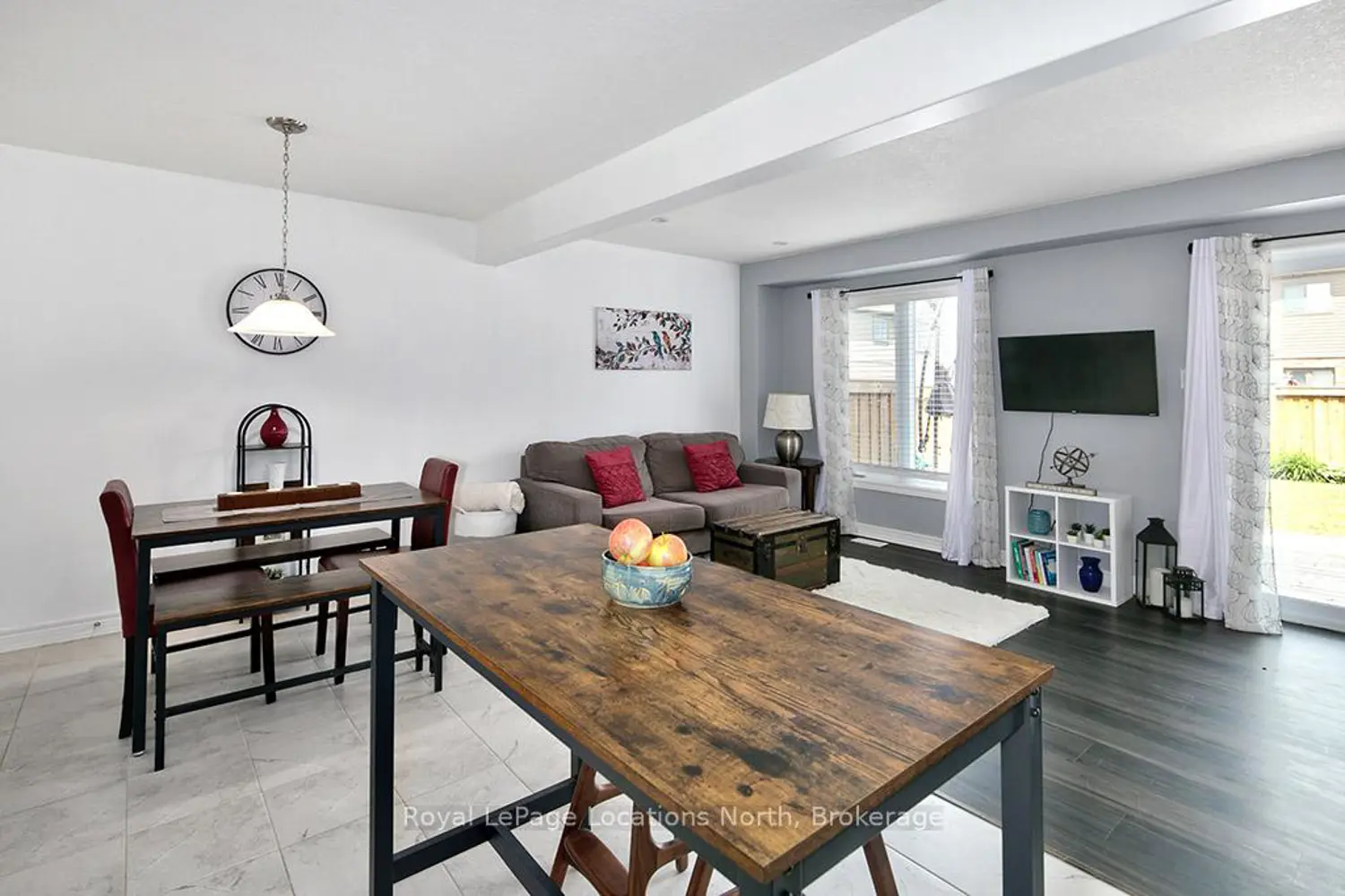 38 Plewes Drive photo 4