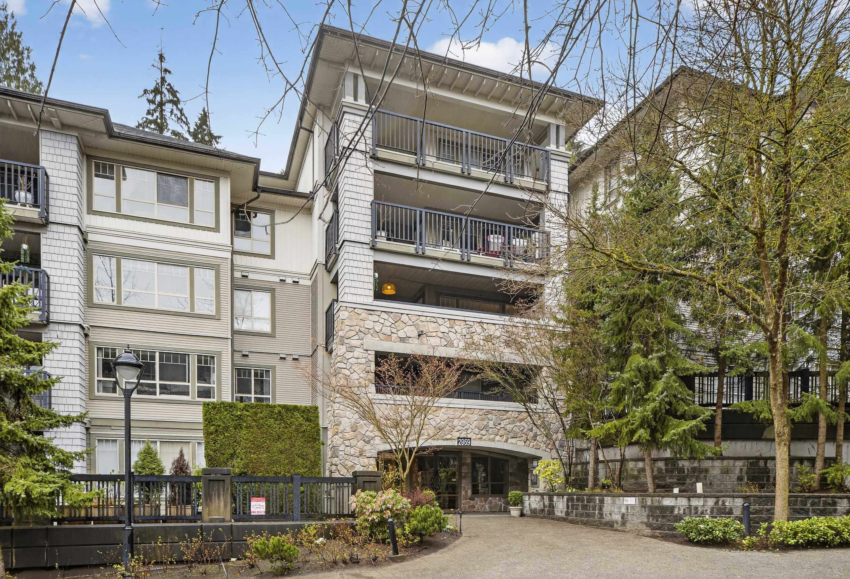 312-2959 Silver Springs Boulevard, Coquitlam, BC, V3E 3S5 photo 2