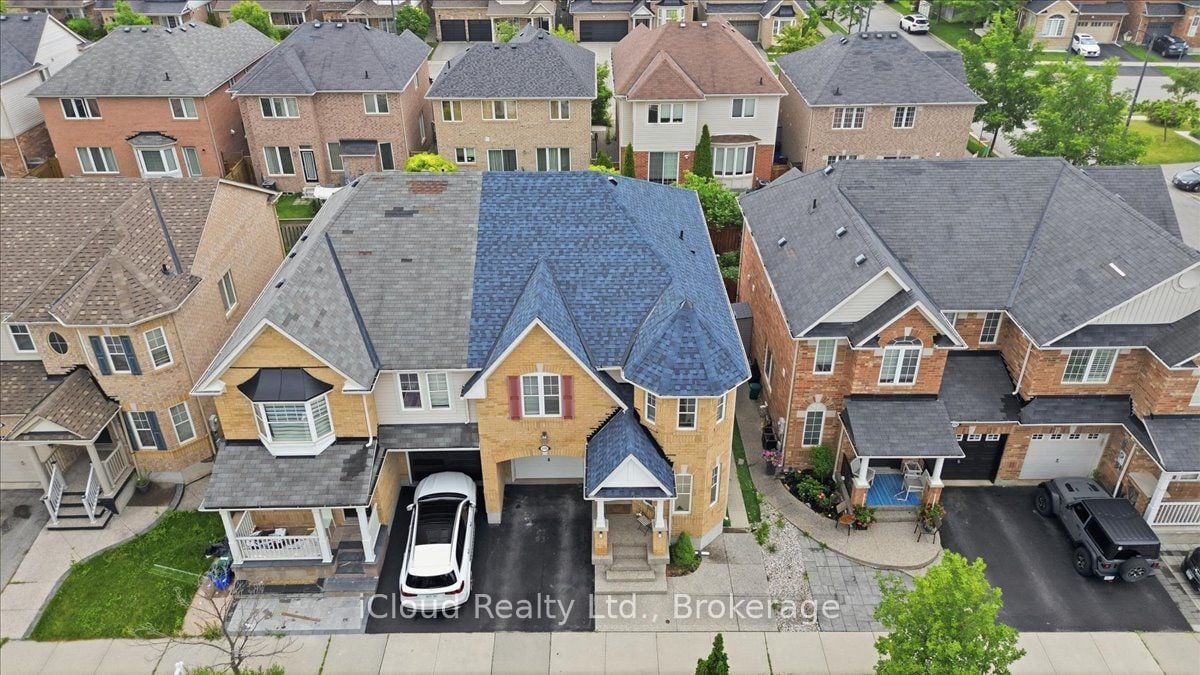 270 Whetham Heights, Milton, ON, L9T 0N7 photo 2