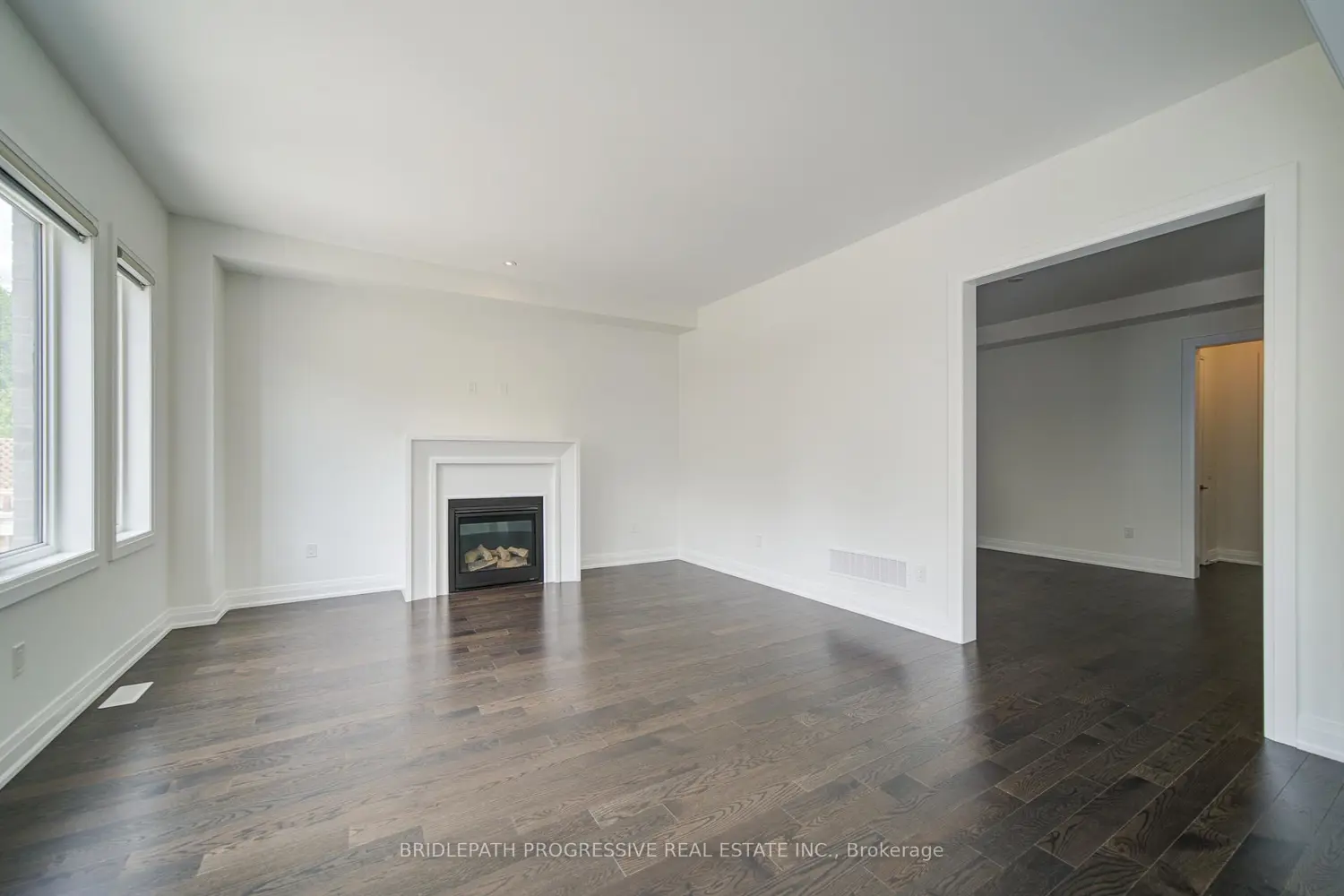 4042 Phoenix Way photo 5