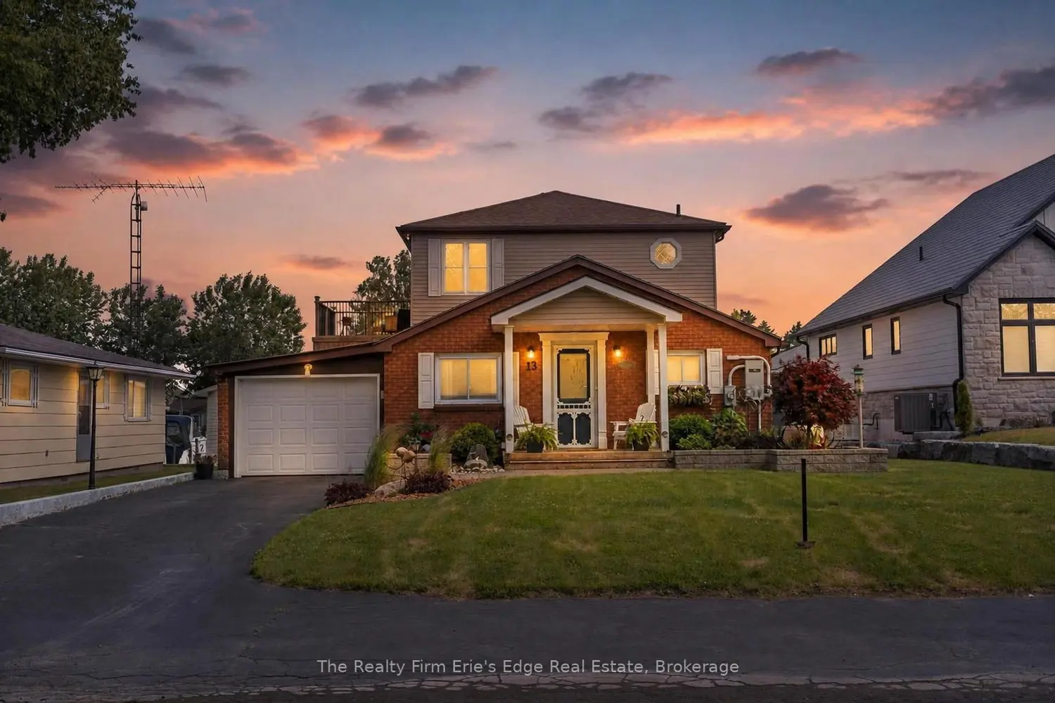 13 Rogers Avenue photo 2