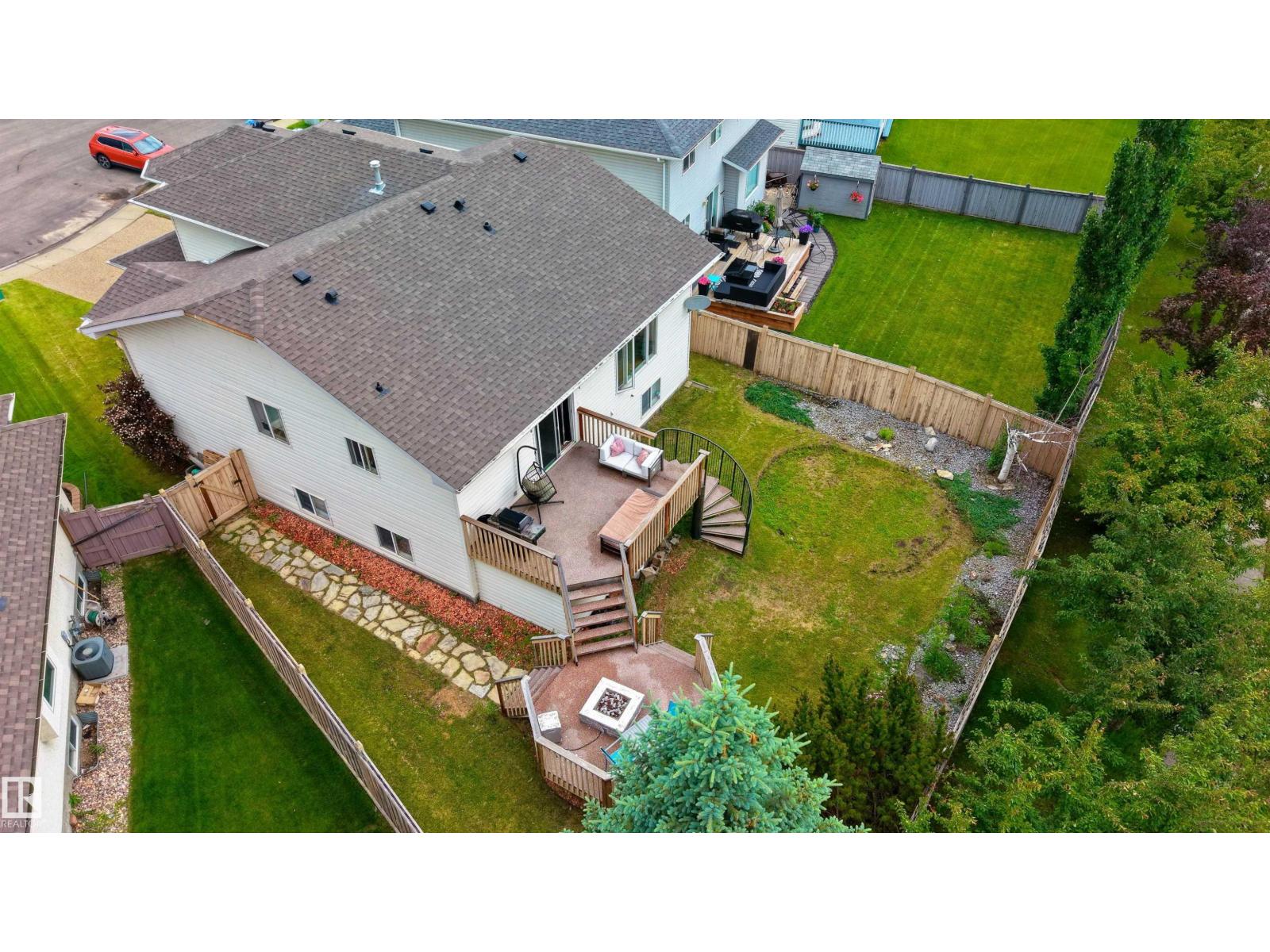 183 Dechene Road NW, Edmonton, AB, T6M2M8 photo 3