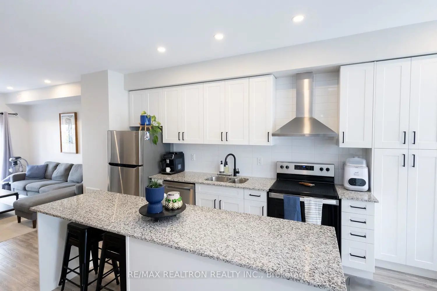 1623 Pleasure Valley Path photo 3