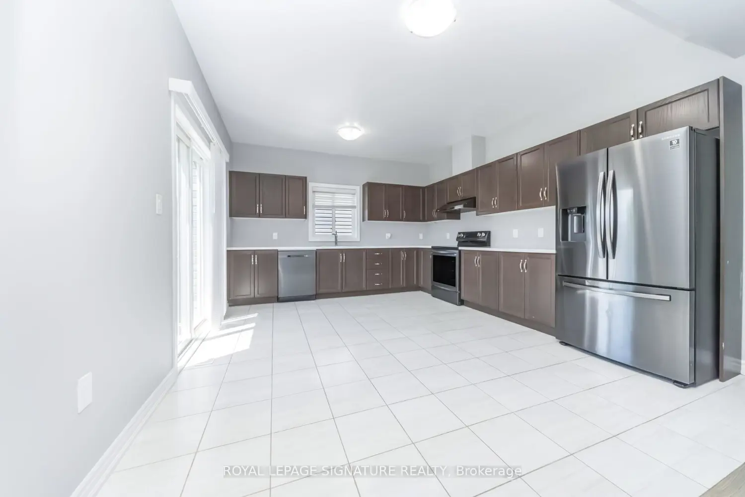 184 Bethune Avenue photo 3