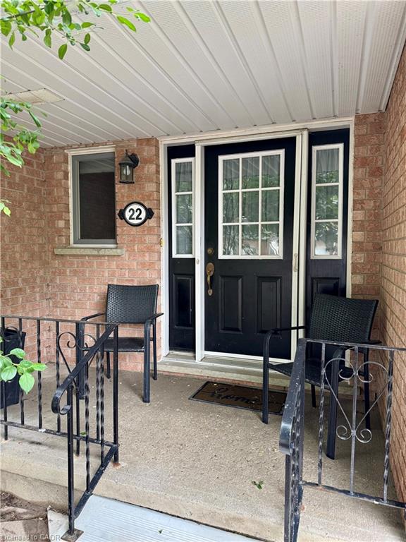 22-310 Christopher Drive, Cambridge, ON, N1P 1B4 photo 2