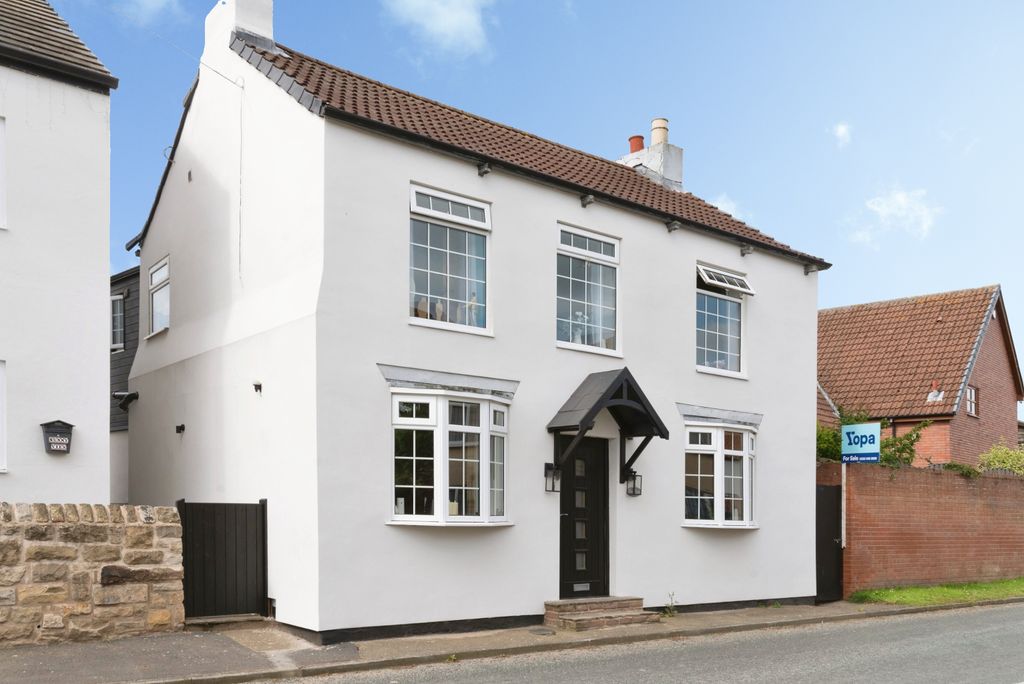 4 bed detached house for saleMain Street, Beal, Goole DN14