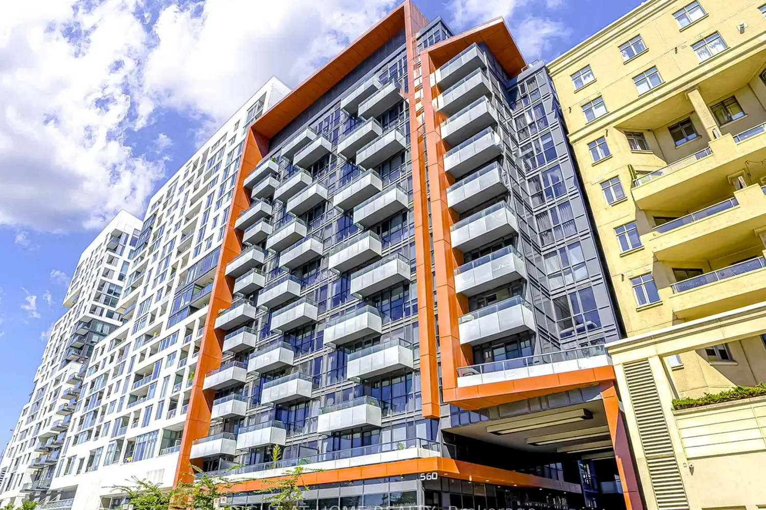 560 Front Street 1232