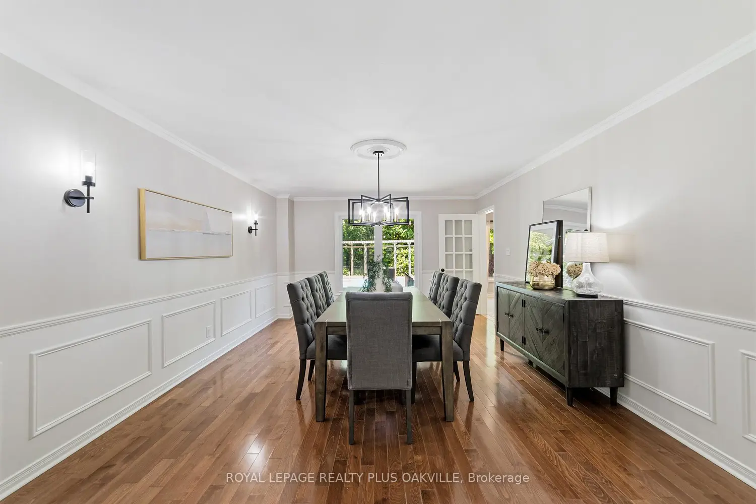 1113 Valleywood Court photo 2