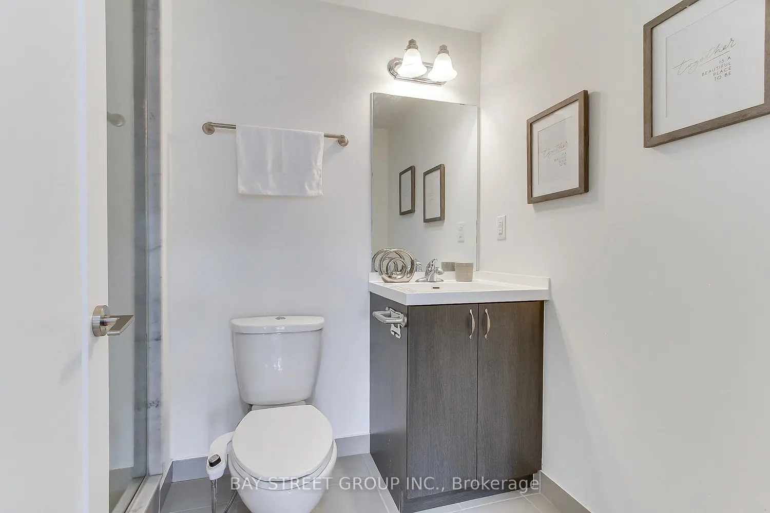 28 Prince Regent Street Ph8 photo 5