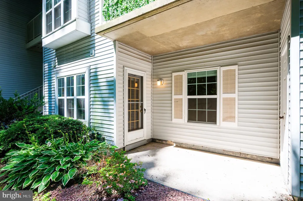 115 Stone Hurst Court Unit 115, New Castle, DE 19720