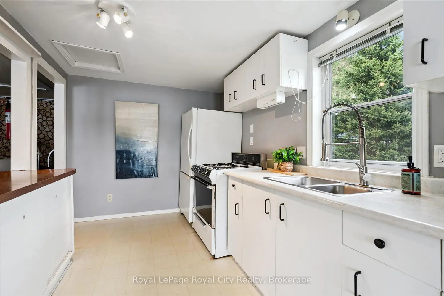 335 Third Street photo 5