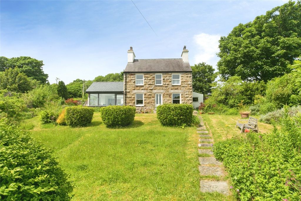 5 bed detached house for saleTyn-Y-Gongl, Benllech, Isle Of Anglesey LL74