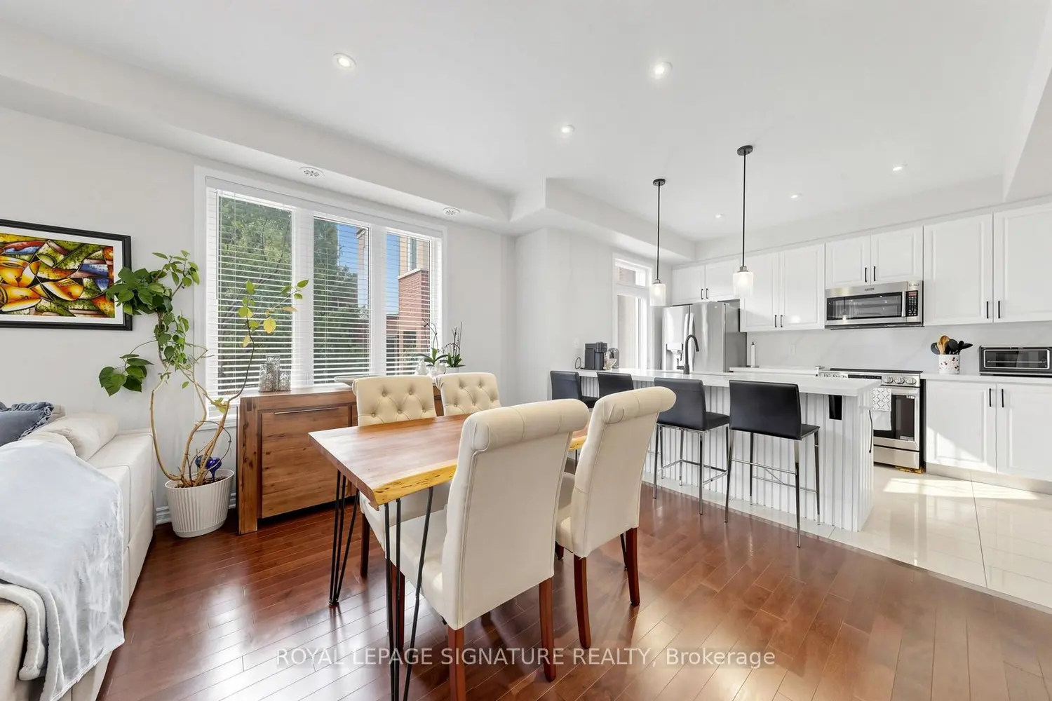 35 Heron Park Place 10 photo 2
