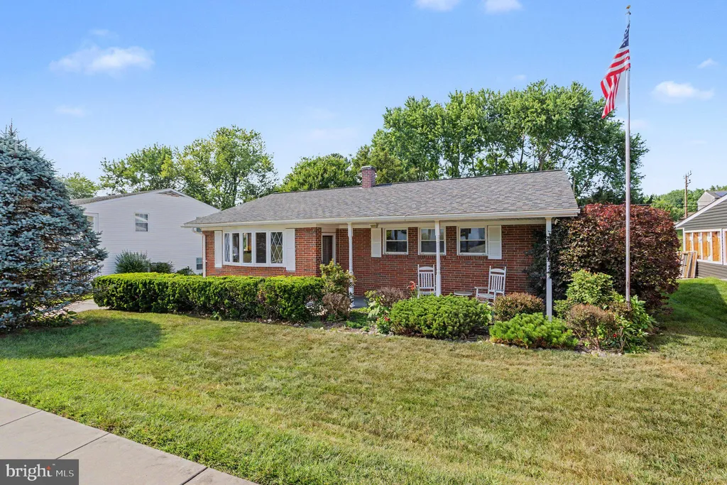 9618 Dundawan Road, Nottingham, MD 21236 photo 2