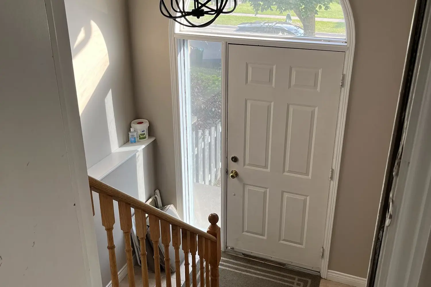 1013 Attersley Drive photo 2