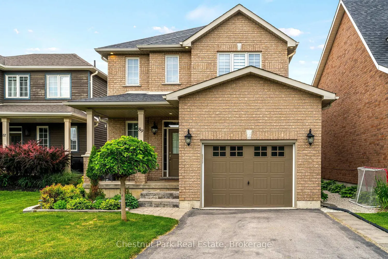 89 Garbutt Crescent photo 2