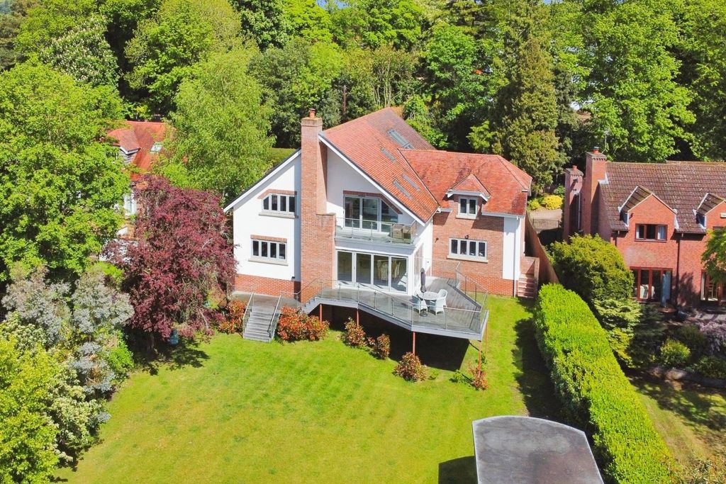 5 bed detached house for saleSands Lane, Elloughton, Brough HU15
