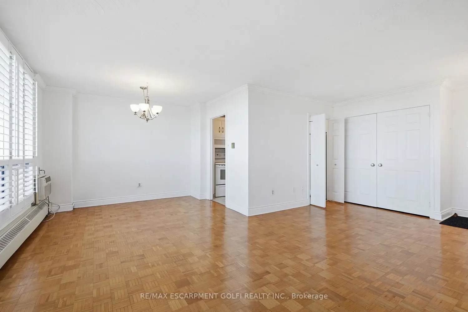 15 Towering Heights Boulevard 1005 photo 4