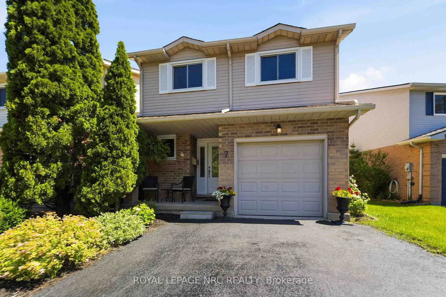 7 Naples Court