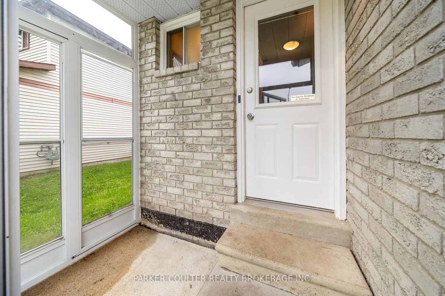 19 Corbett Drive photo 4