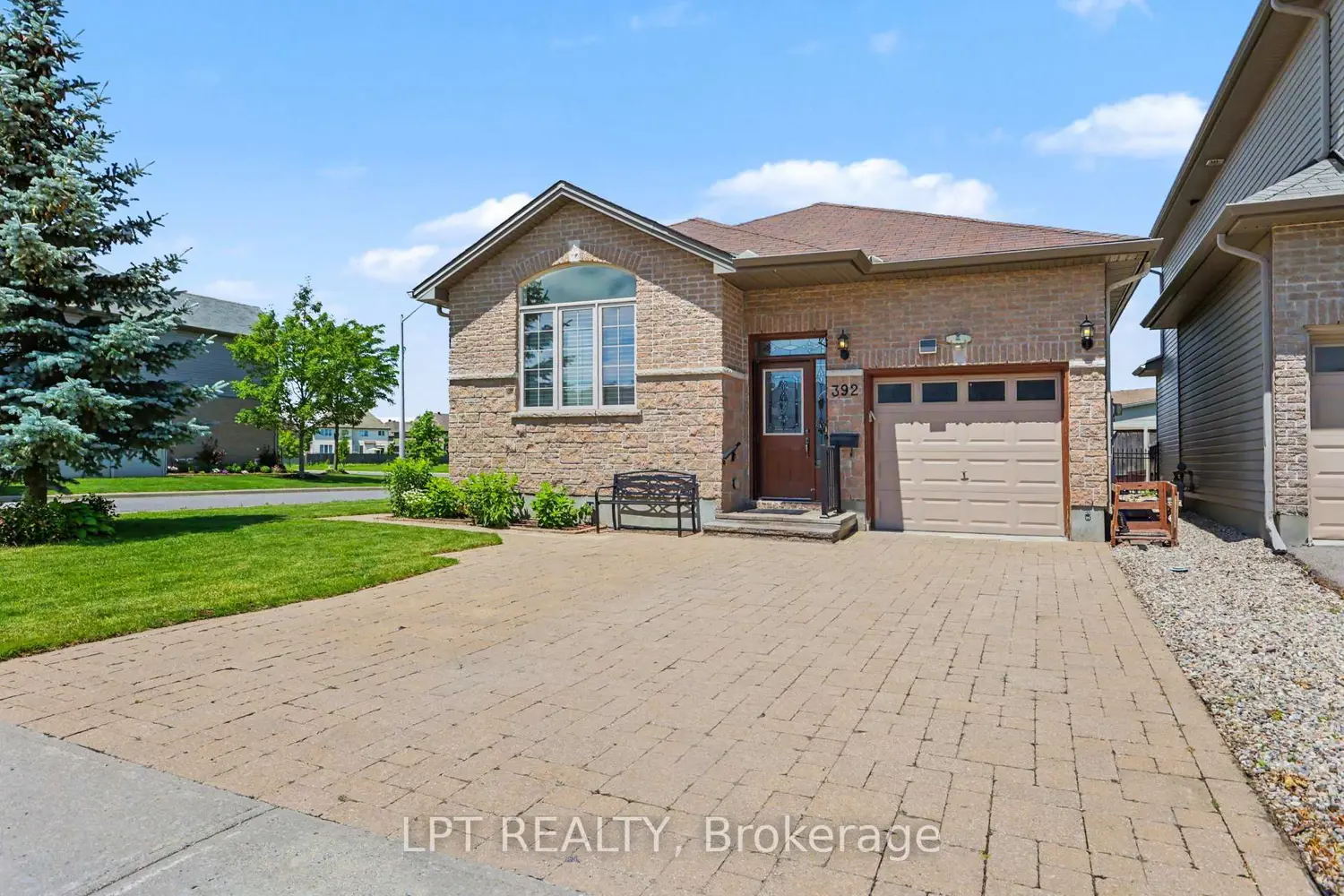 392 Bamburgh Way
