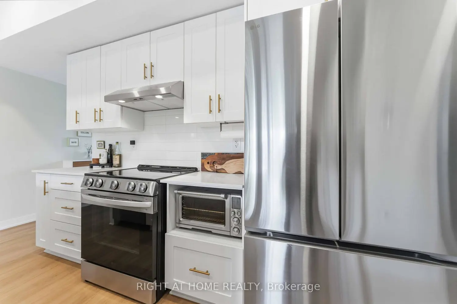 800 Roger Griffiths Avenue D photo 3