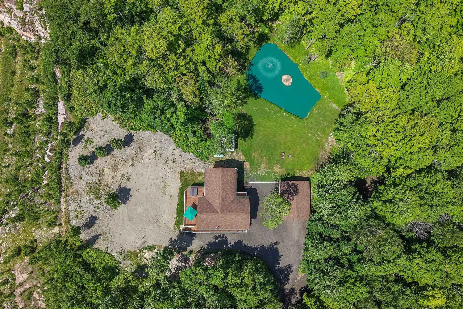432 Government Road photo 2