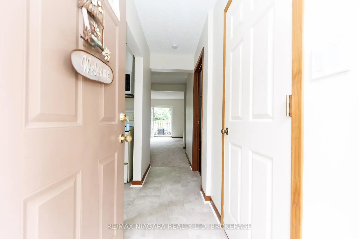 302 Vine Street 37 photo 3