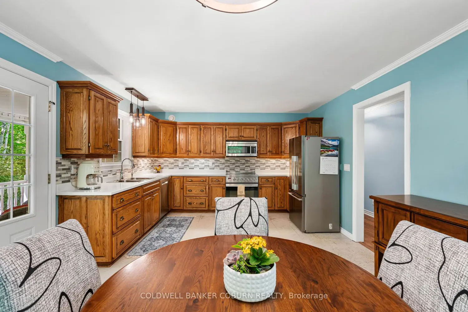 397 Burchill Road photo 5