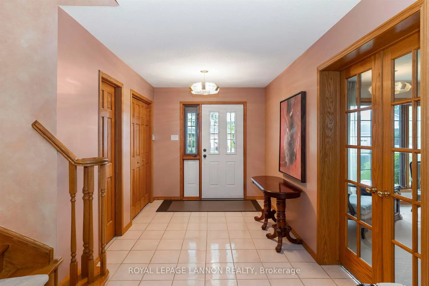 205 Kusznier Crescent photo 3