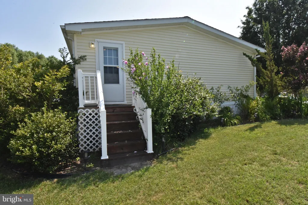 26924 Osprey Cir, Hebron, MD 21830