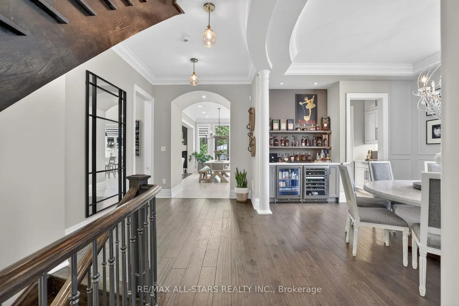 10 Forest Grove Court