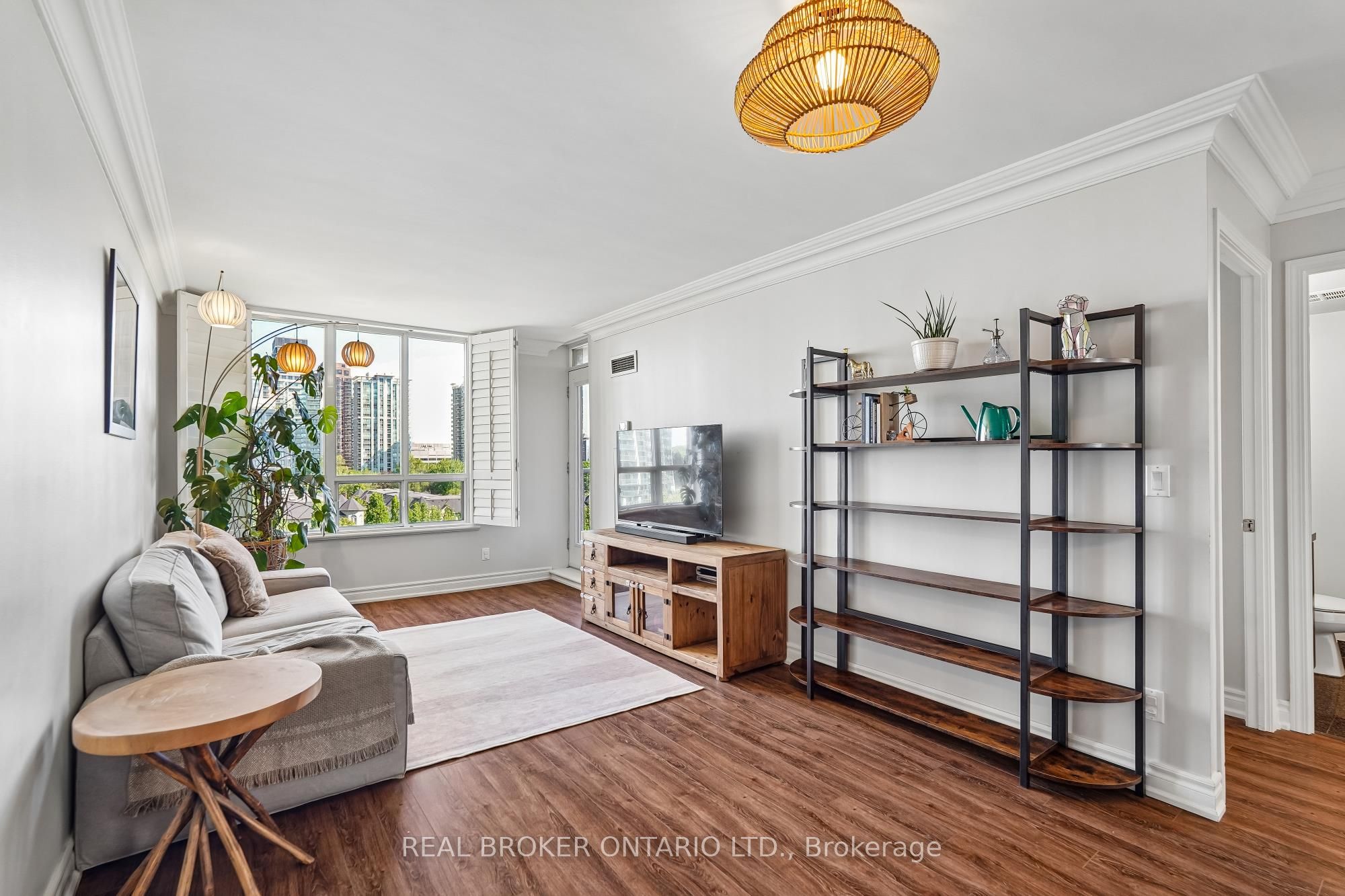 704-51 Harrison Garden Boulevard, Toronto, ON, M2N 7G4
