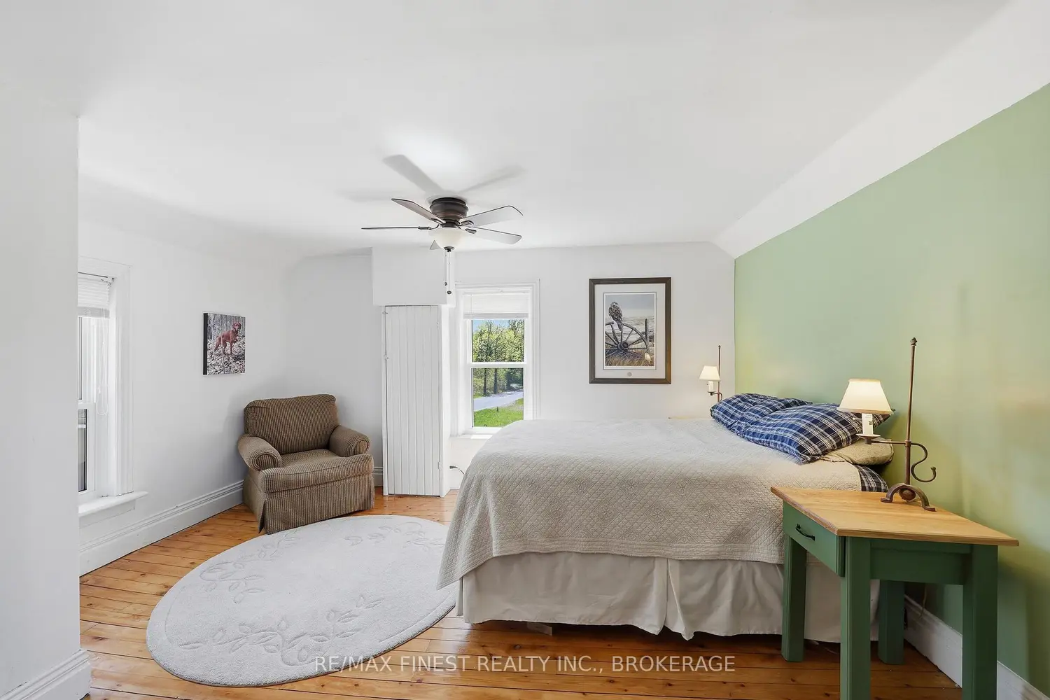 2904 Clogg's Road photo 5