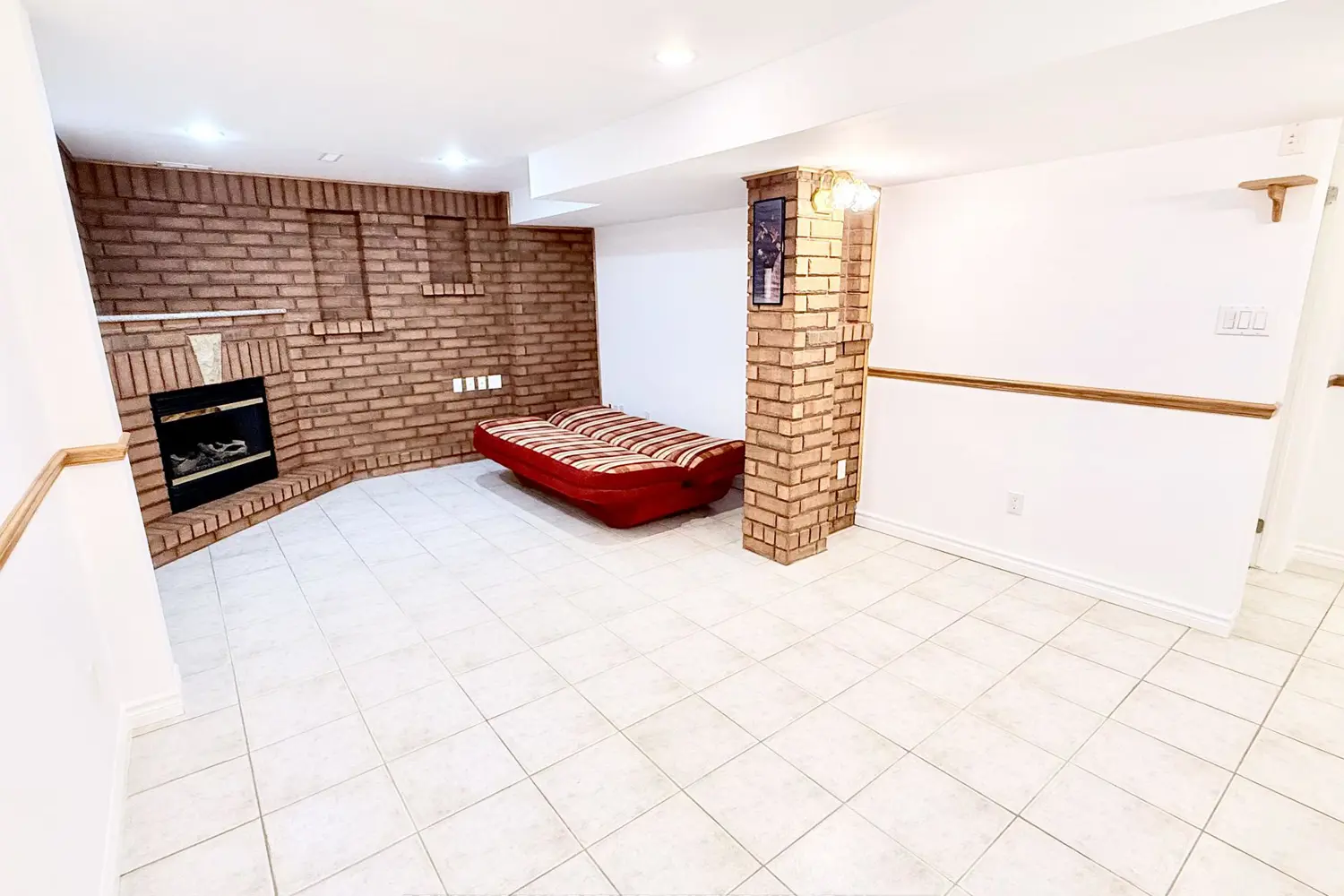 7264 Seabreeze Drive photo 5