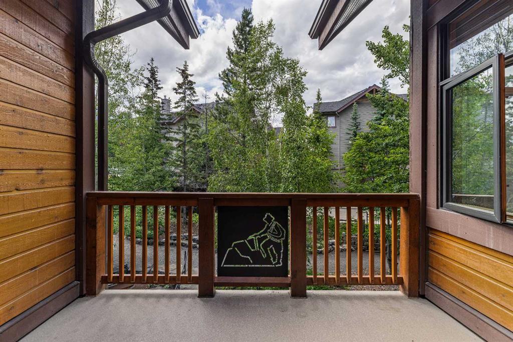 202-75 Dyrgas Gate, Canmore, AB, T1W0A6 photo 4